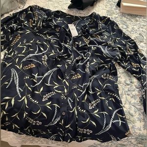 Ann Taylor Long sleeve blouse